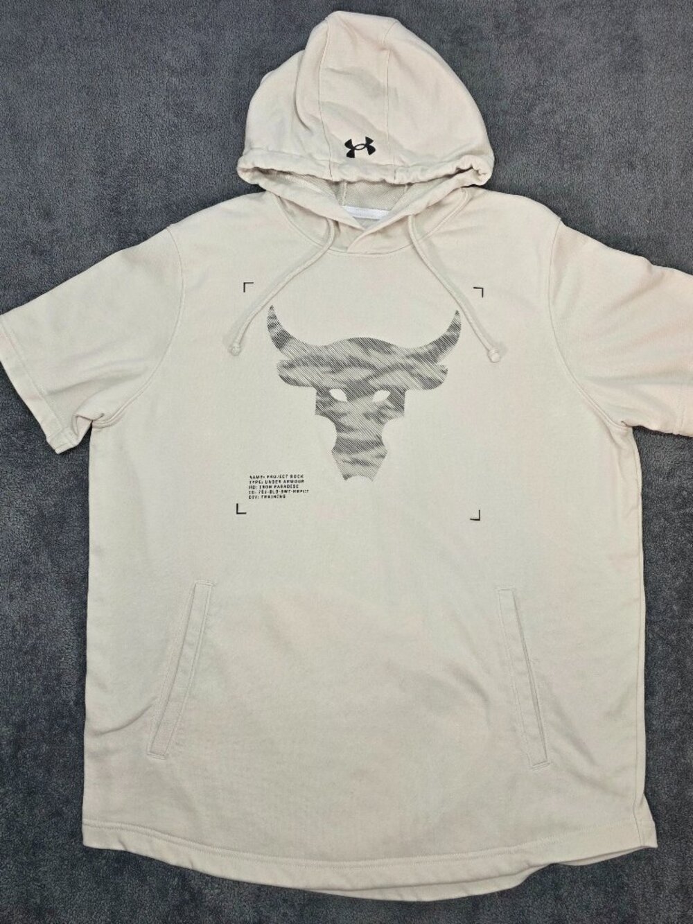 Under Armour Project Rock Short Sleeve Hoodie XL Beige Loose Fit - Picture 2 of 9
